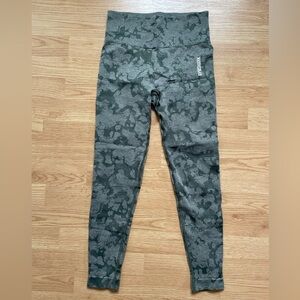 Gymshark Green Camo Leggings Butt Scrunch